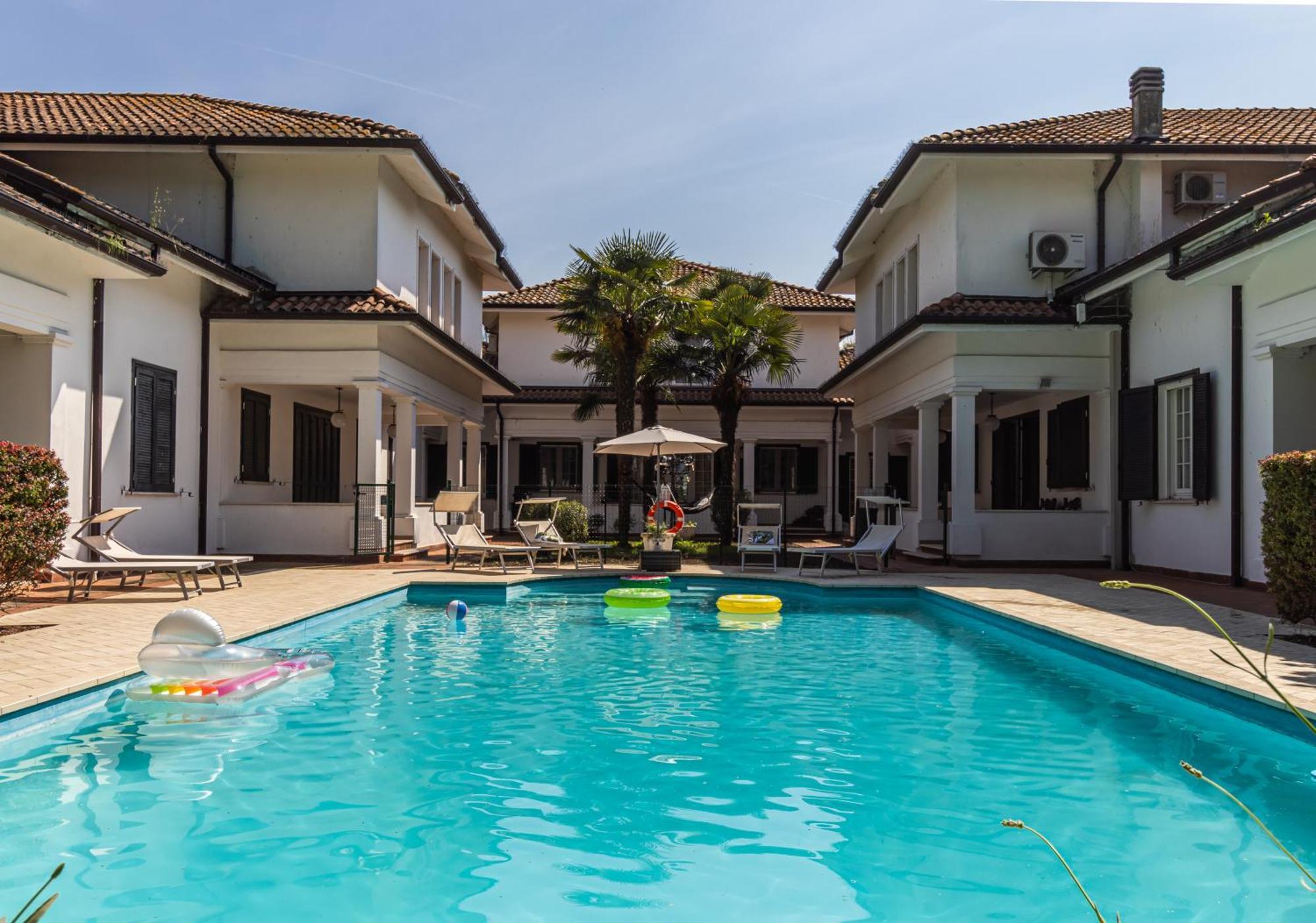 Villa Petrone - Luxury Home Tra Bologna E Modena - Wi-Fi, Biliardo, Jacuzzi E Piscina Nonantola Exterior foto